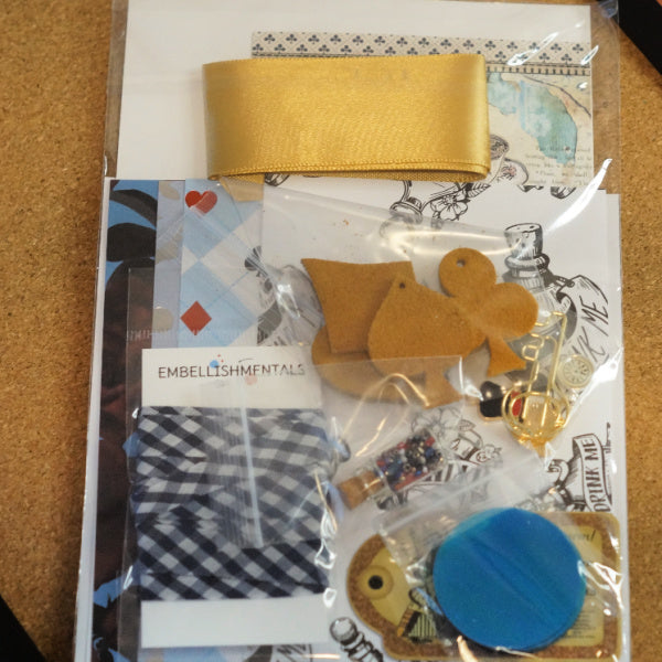 Alice in Wonderland Mixed Media Kit